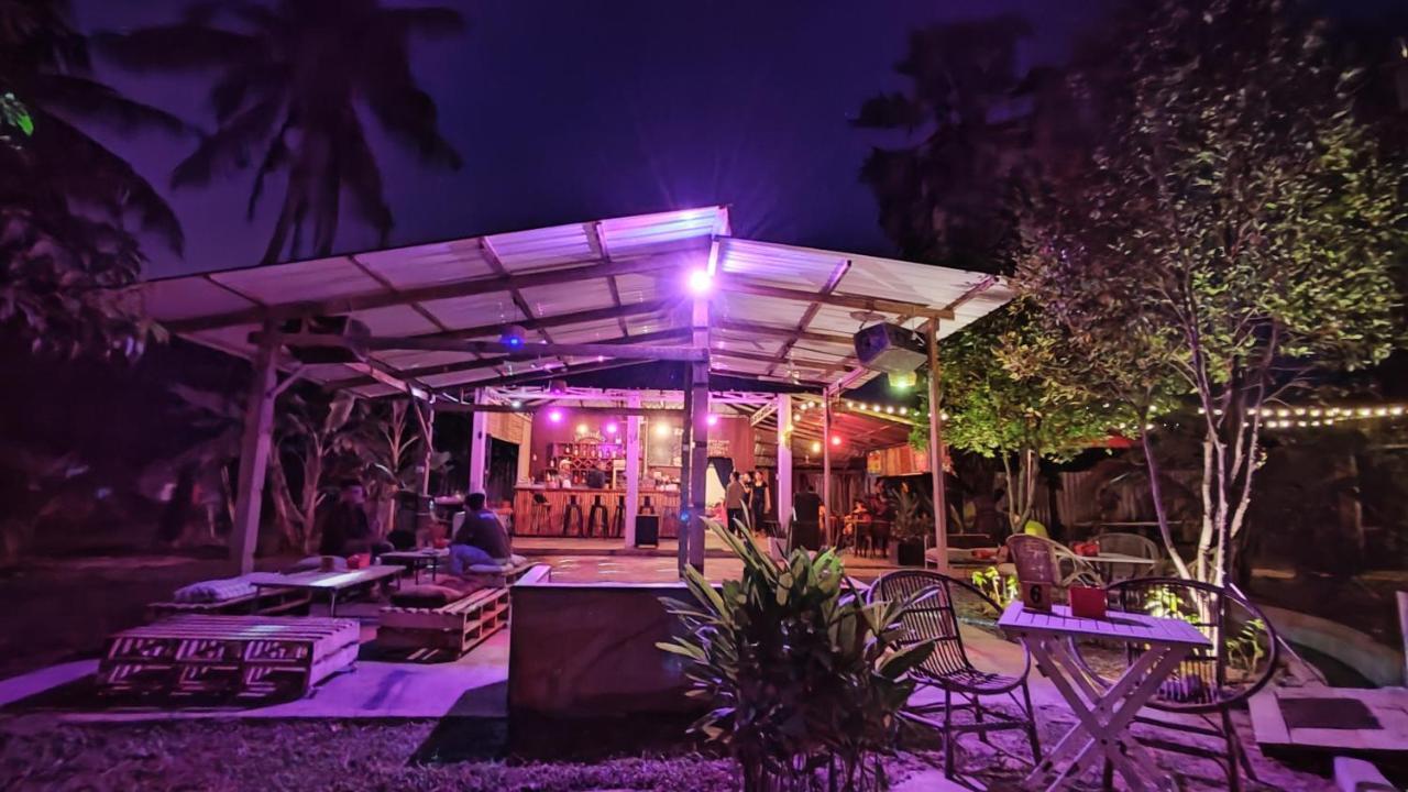 The Bear Bungalow Кампот Екстериор снимка