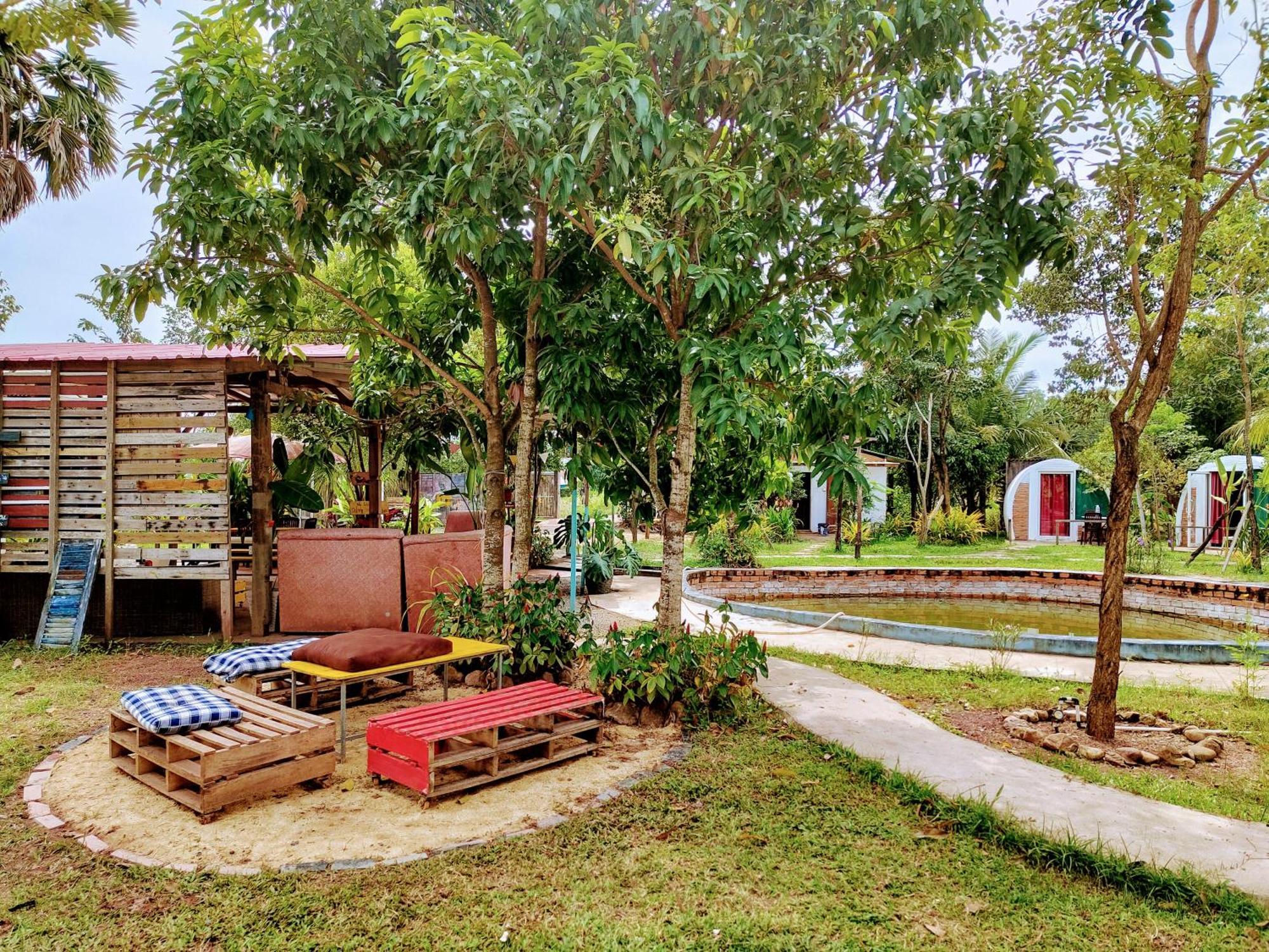 The Bear Bungalow Кампот Екстериор снимка